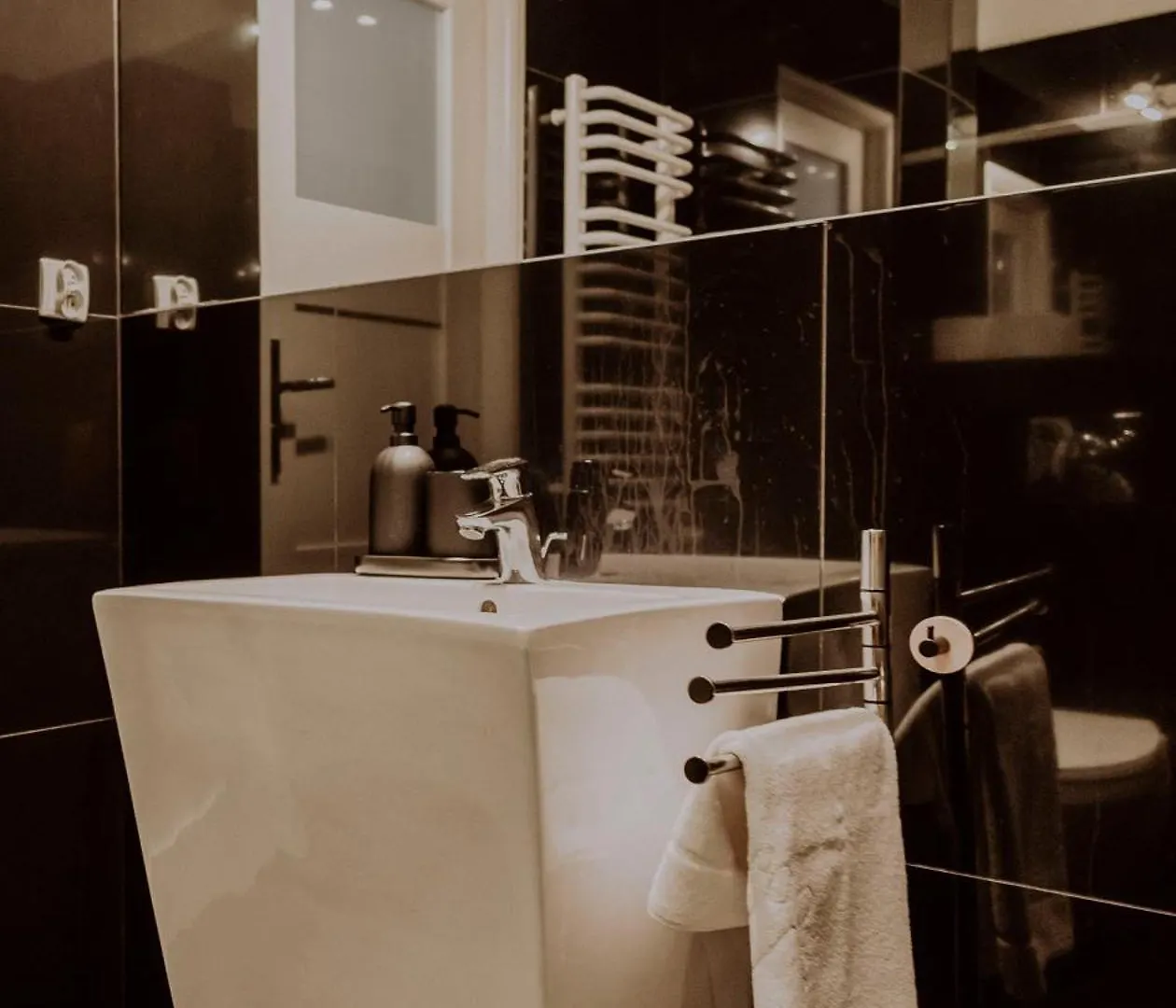 Golden Pearl - Main Square, 100 Sqm, 4 Rooms Krakow