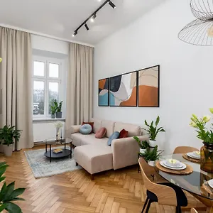  Apartment Cracow Location No:6 By Cozyplace